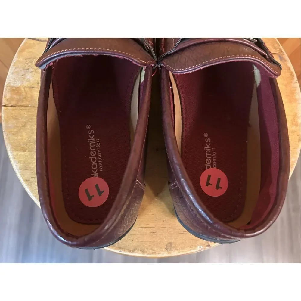 Akademiks animal burgundy